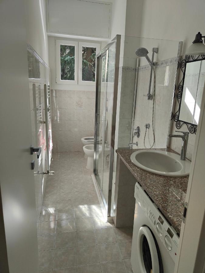 Apartamento Elegante Bilocale A Milano Con Balcone Exterior foto